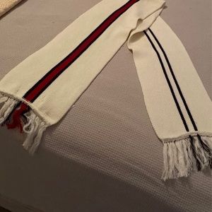 Tommy Hilfiger Scarf